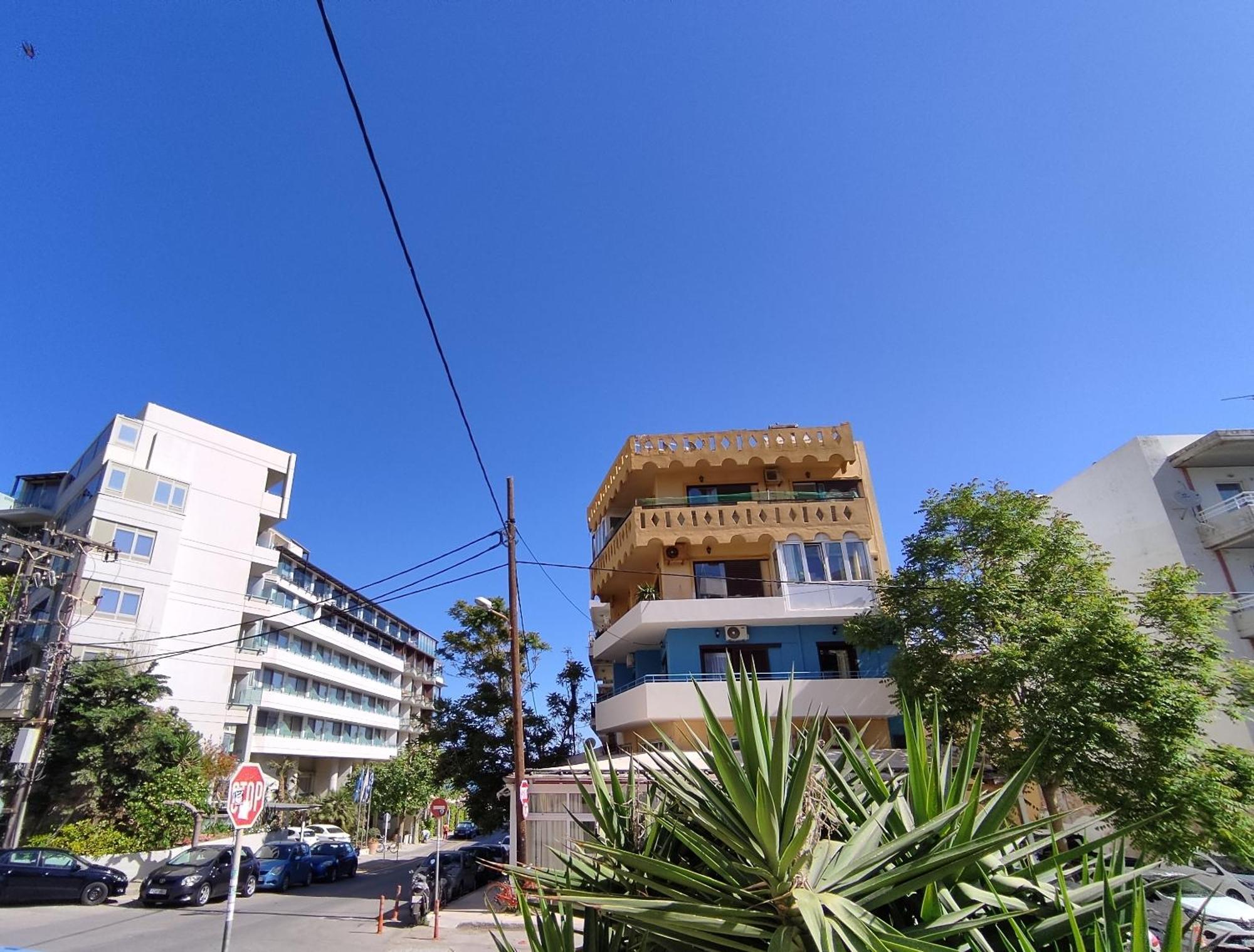 Stratos Seaside corner apartment Rethymno Exterior foto