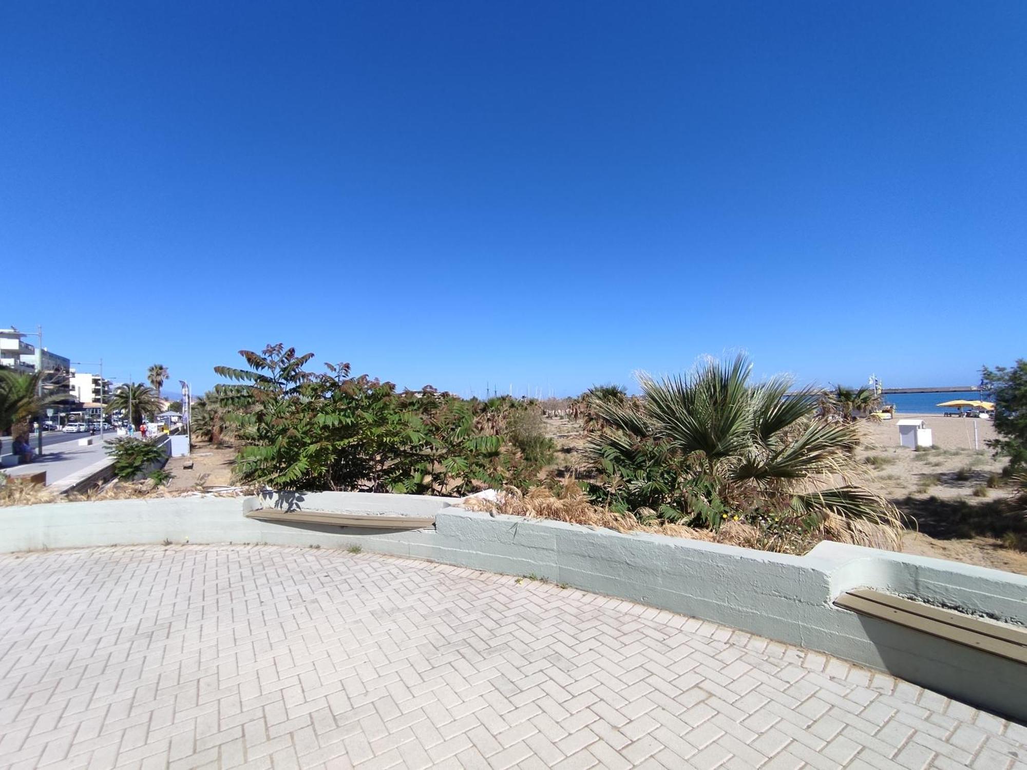 Stratos Seaside corner apartment Rethymno Exterior foto